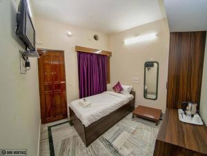 Shri Heritage - Entire Cozy Floor II at Assi, Varanasi