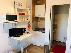 Appartements Studio amenage + parking : photos des chambres