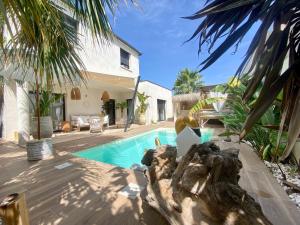 obrázek - Magnifique villa avec piscine à Saint Laurent d Aigouze
