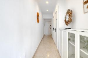 Frontline Roses Centre - Immo Barneda