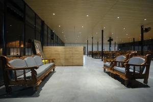 Shreephal luxurious Resort- Best resort in saputara