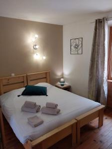 B&B / Chambres d'hotes Auberge de Portout : Chambre Double avec Terrasse
