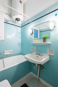 Feels like home apartment next to Acropolis