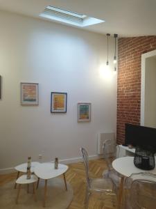 APT 2 chambres idéal professionnel à 5 minutes de Metro