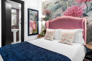 Economy Double Room room in Hotel Los Girasoles