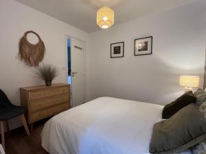 Beau F2 rénové au coeur de Caen