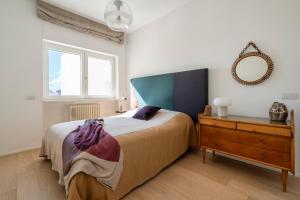 GuestHost - Attico Umbertino Design Apartment with Terrace