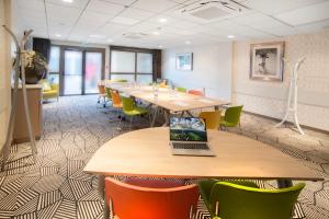 Hotels ibis Styles Clermont-Ferrand Aeroport : photos des chambres