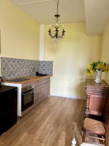 Château de la Pervenchère gîte Exotique