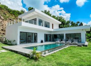 Villa Mimpi With Ocean View