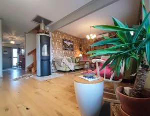 Villaidyll i Svanesund nära havet - Buvik