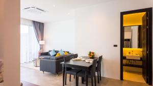 The cozy private pool villa