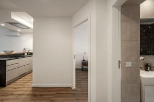 Ocean Breeze - T1 Apartment in Cascais by Lisbeyond