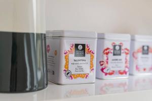 LOranger, Studio hyper centre