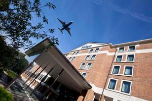 Hilton London Heathrow Airport Terminal 5