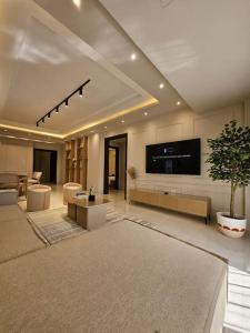 Luxury 2 Bedroom Residence by A1 - 301