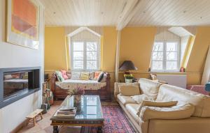 Nice Apartment In Neuilly-Sur-Seine