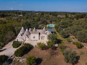 HelloApulia - Trulli tra Pietre Full