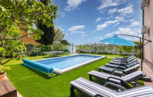 Villa Ketty in Fažana with playground, sea view and private pool 