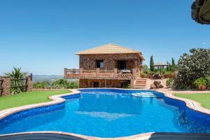 Arenosa by Vintage Travel