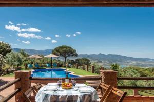 Arenosa by Vintage Travel