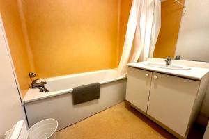 Maisons de vacances D15 Les Naiades- 2 bedrooms for 5 people ! : photos des chambres