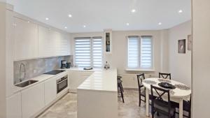 Misia Casa - Ultra-Modern Spotless Apartment in Historic Torun