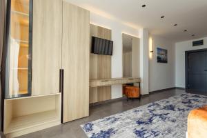Superior Double Room with Sea View room in Continental Hotel