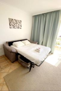 Beautiful spacious 1 bedroom apartment with a Pool, Marina Palace 608