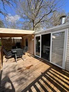 Mobil Home du Lac - Camping 4 Étoiles - 欧雷扬