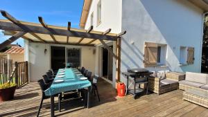 Maisons de vacances VILLA CASA KOKO 10 PERS piscine chauffee, petanque, ping pong VIEUX-BOUCAU : photos des chambres