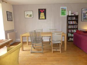 Sejours chez l'habitant VIC-de-CHASSENAY : photos des chambres