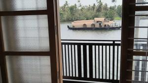 JMJ Riverview Homestay