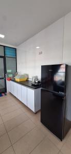 Bunny Homestay 408 @ Roxy Apartment Kuching