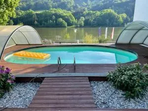Bungalow Donaublick mit Pool und Garten - Weins