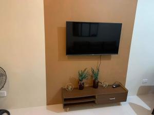 Brenthill Condo (Ceramic Unit)