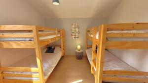 Maisons de vacances VILLA CASA KOKO 10 PERS piscine chauffee, petanque, ping pong VIEUX-BOUCAU : photos des chambres