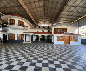 Bharatham Heritage Inn