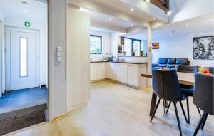 2 Bedroom Beautiful Home In Herselt