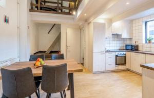 2 Bedroom Beautiful Home In Herselt