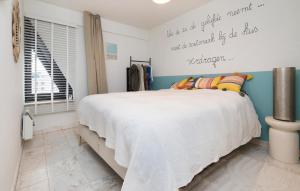 Beach Front Apartment In Oostende