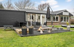 Awesome Home In Ulfborg With Kitchen