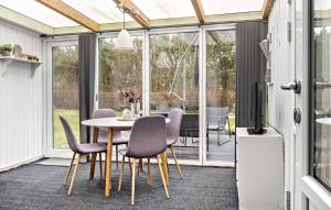 Awesome Home In Ulfborg With Kitchen