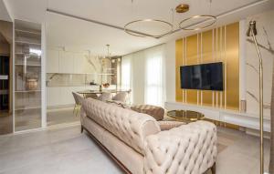 Nice Apartment In Sveti Filip I Jakov 