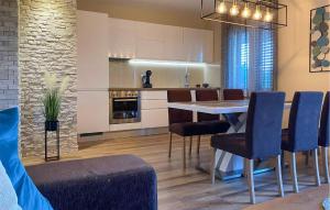 Amazing Home In Polaca With Wifi 