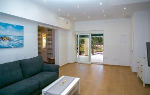 Amazing Home In Novalja