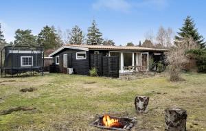 3 Bedroom Nice Home In Nykøbing Sj