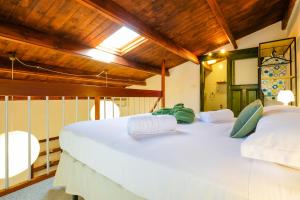 Catalan Loft Retreat img13