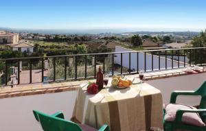 Nice Home In Hornachuelos With Wifi