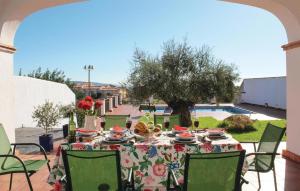 Nice Home In Hornachuelos With Wifi